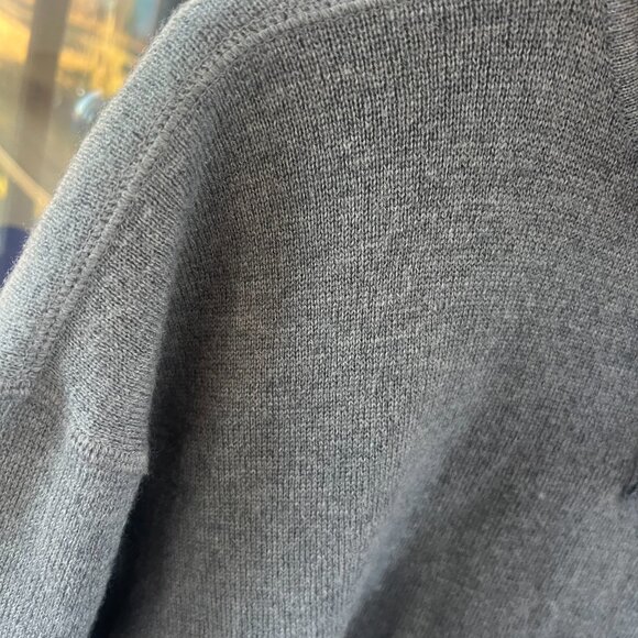 Men’s three button crew neck with collar - Picture 4 of 7